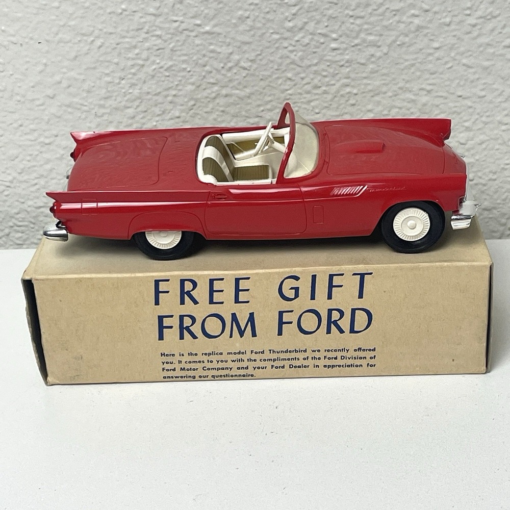 Vintage 1957 AMT Ford Thunderbird Dealer Promo Car Free Gift Ford Box
